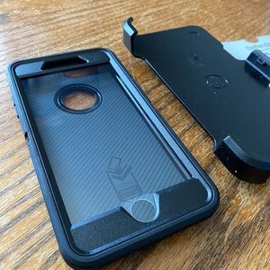 Otter box Defender Case for iPhone 7 Plus/iPhone 8 Plus
